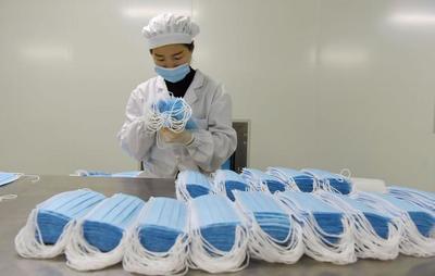 浙江仙居:復工轉產口罩 助力疫情防控